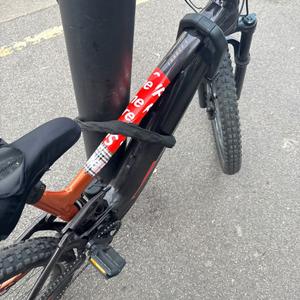 2024 Giant E Trance 3+ Black and Orange