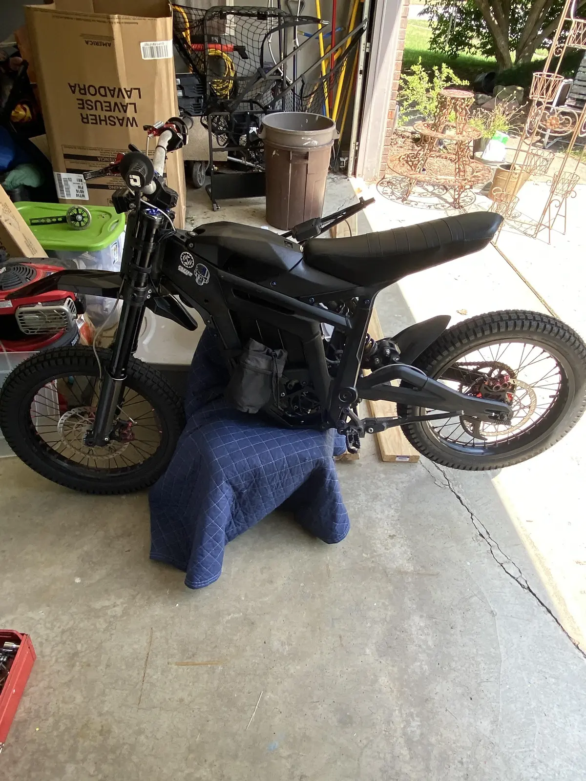 e-Motorcycle photo